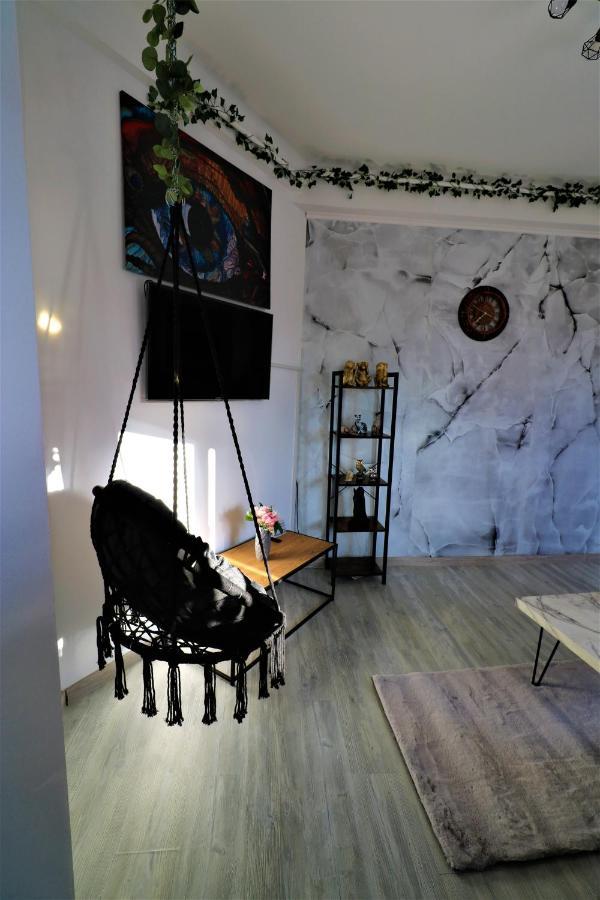 Athenee Palace Apartment - Panoramic View Terrace & Balcony - Free Minibar Βουκουρέστι Εξωτερικό φωτογραφία