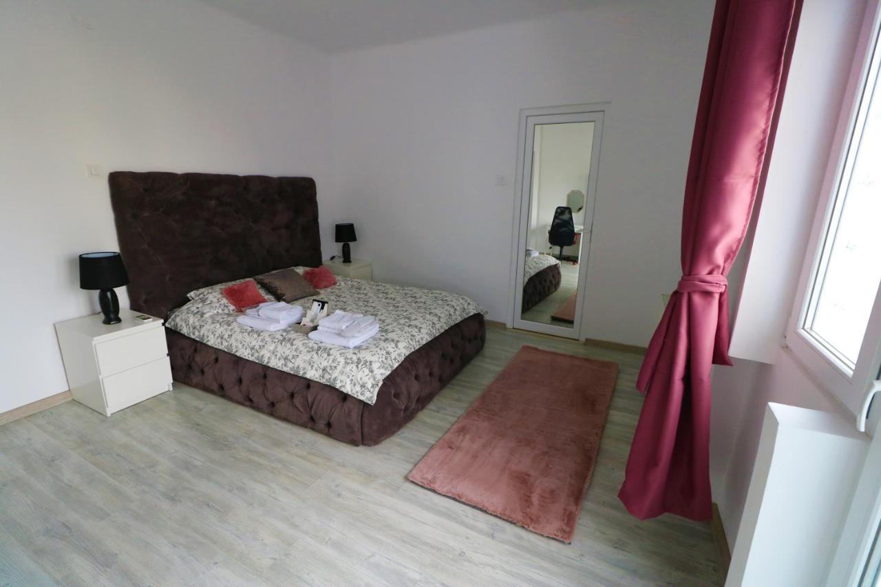 Athenee Palace Apartment - Panoramic View Terrace & Balcony - Free Minibar Βουκουρέστι Εξωτερικό φωτογραφία