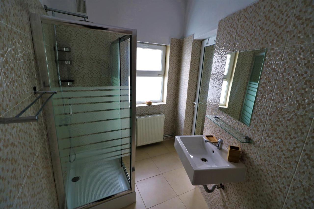 Athenee Palace Apartment - Panoramic View Terrace & Balcony - Free Minibar Βουκουρέστι Εξωτερικό φωτογραφία